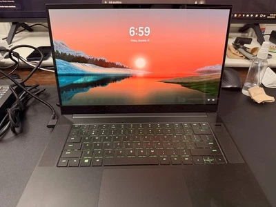 Razer Blade 15 2020 4K OLED 64GB RAM 2T 980 Pro SSD i7-10th RTX2070MaxQ - Image 1 of 4