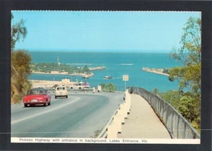 D5884 Australia V Lakes Entrance Princes Highway MV postcard - Bild 1 von 2