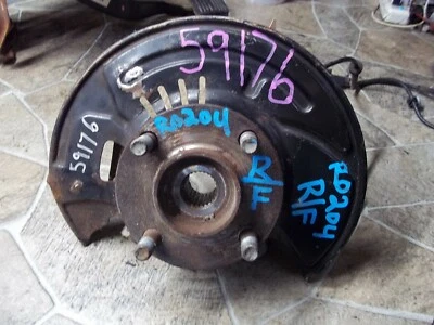 Se adapta a Nissan Versa 2012-2019 sedán 15-19 Micra husillo derecho nudillo delantero OEM Foto 1 de 4