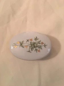 Vintage Porcelain Trinket Box Hungary Floral Porcelain - Picture 1 of 7