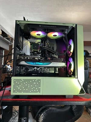 AI Powered Gaming PC i9-14900K | RTX 5090 | 192GB DDR5 | 4TB SSD GEN4 | Wi-Fi 6 - Image 1 of 4