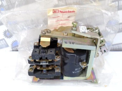 GE General Electric - A100BB2H - RELÉ - 600V MAX - 10A - 2NO 2 NC (RELÉ NUEVO) Foto 1 de 4