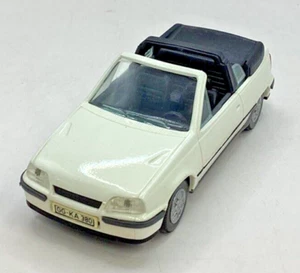 1:43 Opel Kadett GSi. 1135 Gama Mini. - Picture 1 of 5