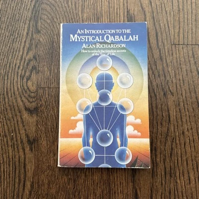 An Introduction to the Mystical Qabalah Alan Richardson 1984 PB - Image 1 of 4