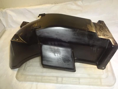 Guardabarros interior trasero Kawasaki 86-03 ZG1200 ZG XII Voyager 1200 OEM Foto 1 de 4