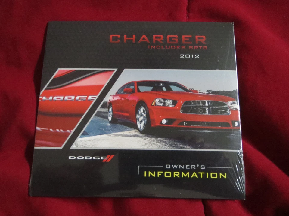 Dodge Charger SRT8 2012 información del propietario introducción CD-ROM original   Foto 1 de 1