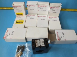1 pcs  CIRCUTOR   TC5.2   200/5A  M70324  Current transformer - Picture 1 of 7