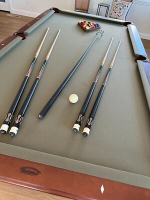 Pool Table, Olhausen 8' Pool Table In Great Condition, used pool table for sale - Image 1 of 4