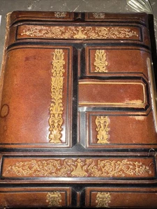 Antique Victorian Leather Hand Tooled Photo Album Brass Hinge 4 Old Photos - Picture 1 of 8