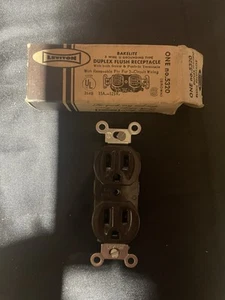 VINTAGE Leviton Bakelite Duplex Flush Brown Outlet W. Original Box - Picture 1 of 2