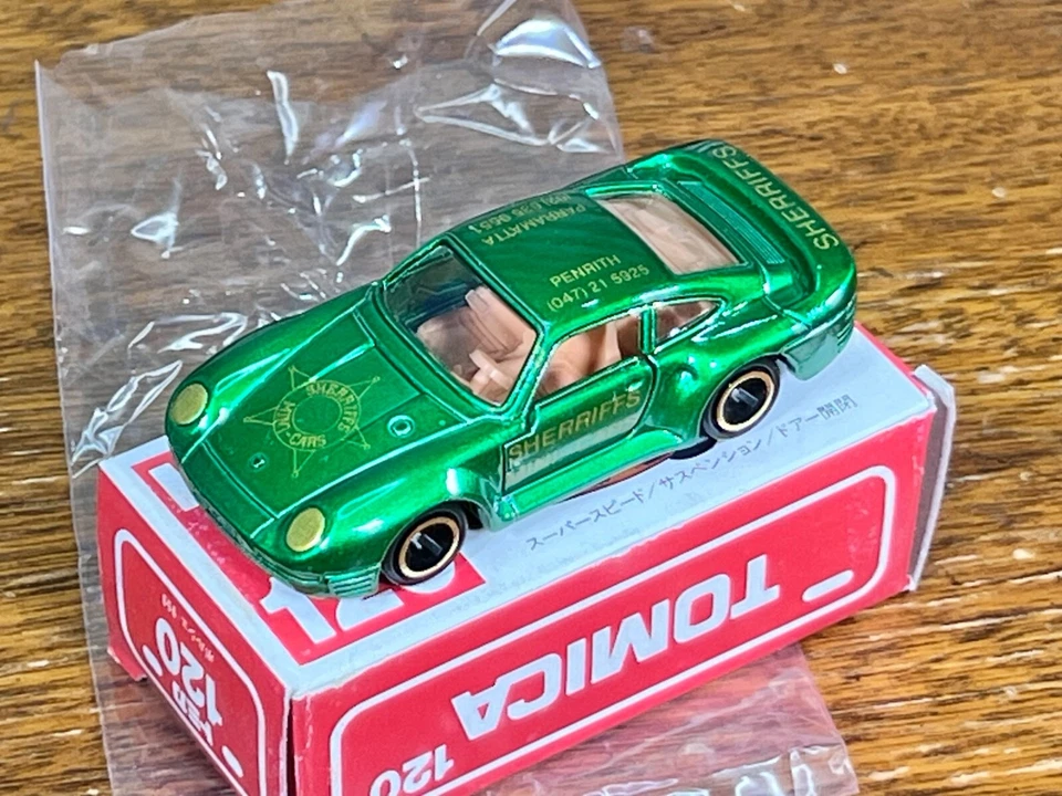 Mini coches vintage Tomica Japón Porsche 959 #120 - Sheriffs  Foto 1 de 4