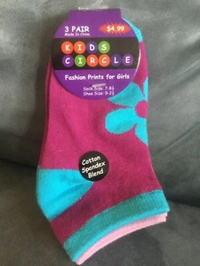 KIDS CIRCLE 3 PAIR FASHION GIRLS SOCKS 7-8 1/2 SHOE SIZE 2-2 1/2 PURPLE FLORAL - Picture 1 of 3