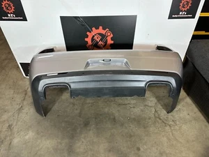 Cubierta parachoques trasero PDC DODGE CHALLENGER SRT 6,4 L 2015-2022 FABRICANTE DE EQUIPOS ORIGINALES 24 k - Imagen 1 de 15