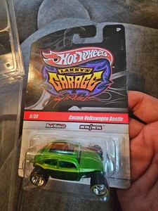 HOT WHEELS 2009 LARRY'S GARAGE CUSTOM VOLKSWAGEN BEETLE WITH INITIALS SEALED MOC - Picture 1 of 9