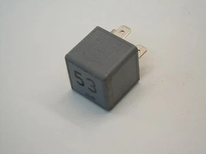 VW Karmann Ghia Relay Number 53 141951253B - Picture 1 of 6