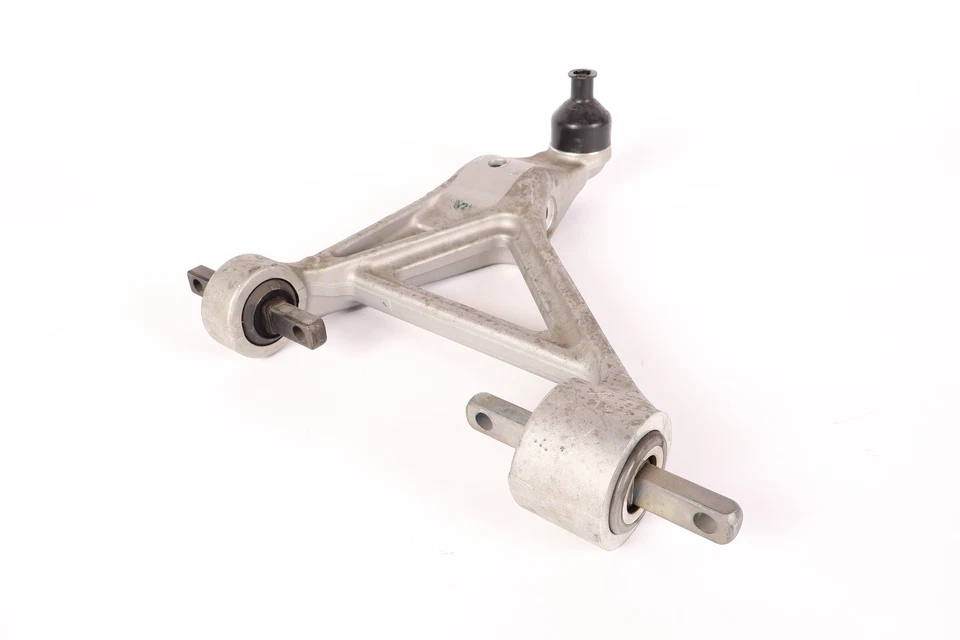 254300 Ferrari 254300 нижний передний правый рычаг Ferrari новый - Изображение 1 из 1