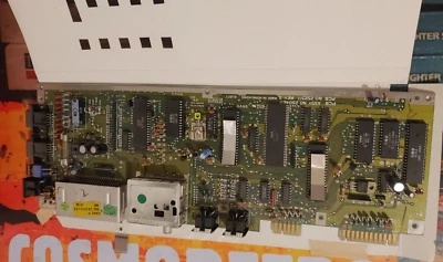 Commodore 64 250469 Mainboard Motherboard (Soundprobleme) with screws 8-bit - Bild 1 von 3
