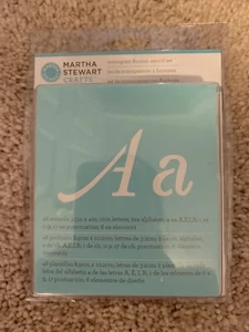 Martha Stewart Crafts Monogram Flourish Schablonen Set - Alphabet 48 Stück - Bild 1 von 3