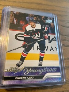 2023-24 Upper Deck Series 1 - Young Guns #224 Vincent Iorio (RC)