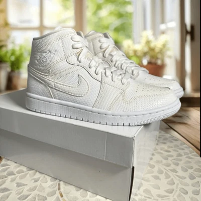 Jordan 1 Mid Size 6.5 White Snakeskin Womens Nike Air AJ1 BQ6472 110 - Image 1 of 4
