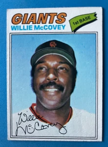 Willie McCovey Topps 1977 #547 Gigantes de San Francisco Salón de la fama ex/casi nuevo J31 - Imagen 1 de 2