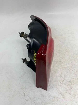 Conjunto de luz trasera derecha usado se adapta a: Dodge Avenger 2013 grado derecho A Foto 1 de 4