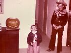 X6 Photographie Costumes d'Halloween Jack O Lantern Clown Cowgirl années 1960-70