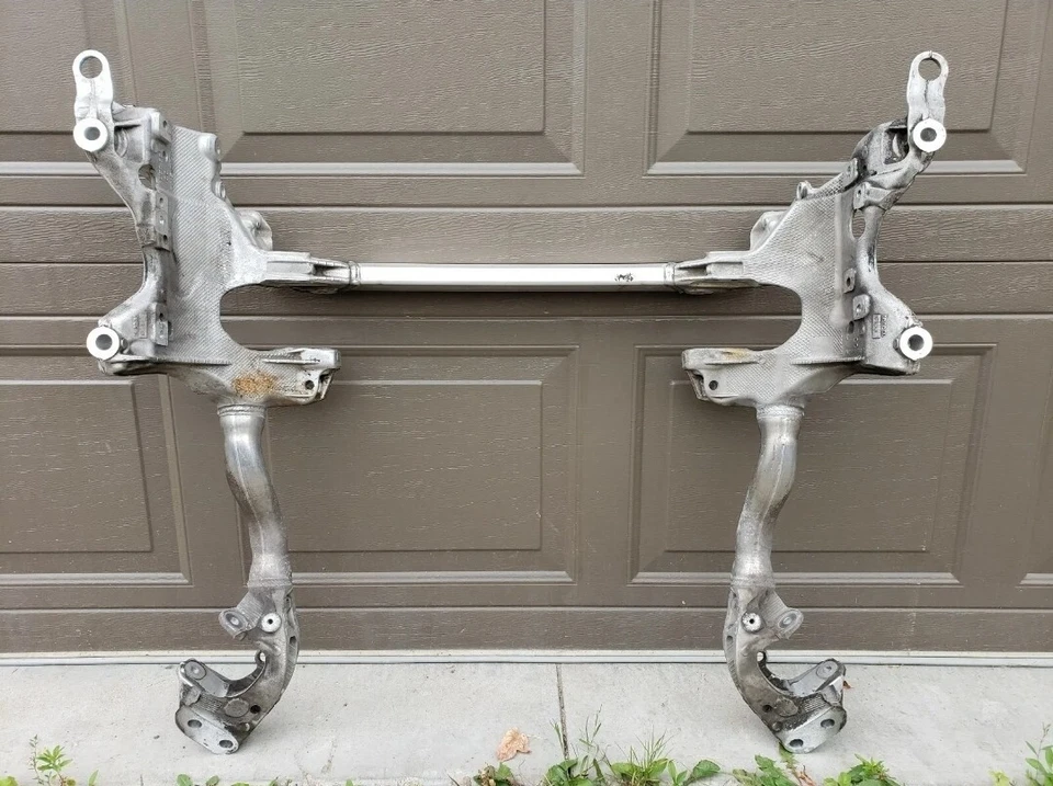 2009-2012 AUDI S4 B8 FRONT SUBFRAME SUB FRAME K-FRAME ENGINE CRADLE CROSSMEMB - Image 1 of 4