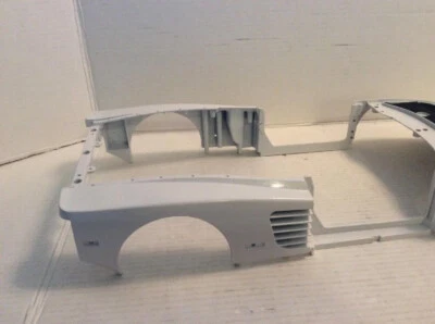 Pezzo di ricambio X3 FERRARI TESTAROSSA POCHER 1/8 K51 K52 K53 K54 K59 K61 K63 I - Immagine 1 di 4