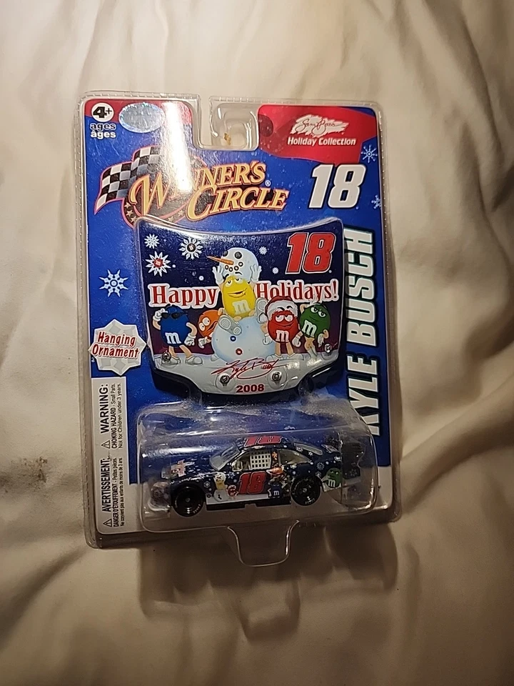 #18 Kyle Busch M&m's Holiday Car 2008 Toyota Camry Cot Hood Winners Circle 1 64