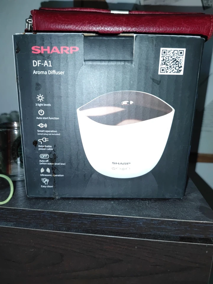 Sharp Aroma Ultraschall Diffuser Kerzenlicht-Effekt, Smart-Plug geeignet Versand - Bild 1 von 1