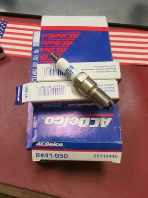 ACDelco 41-950 Professional Platinum Spark Plugs (8) 88892834 Deville Eldorado - Image 1 of 2