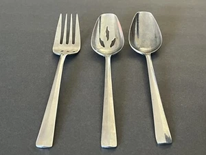 3 Vintage Rogers Co Korea Stainless Steel (2) Serving Spoons and (1) Fork - Picture 1 of 7
