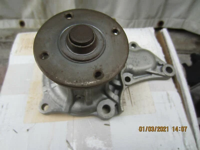 BOMBA DE AGUA TOYOTA MR2 COMPATIBLE CON 1985-1989, número de pieza 16100-19115, GMB JAPÓN T62 2 Foto 1 de 2