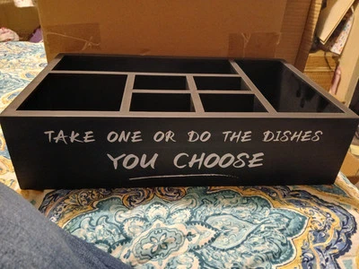 Dispensador de platos de papel de madera con portavasos grande 7 en 1 Foto 1 de 4