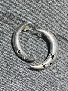 Sterling Silber Mondsichel mit Stern Ausschnitten Ohrstecker - Bild 1 von 4