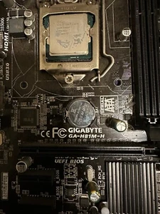 Motherboard and CPU combo - Intel i3 4160, Gigabyte GA-H81M-H, Corsair DDR3 1600 - Afbeelding 1 van 4