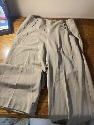 Women's Larry Levine Wide leg cuffed Sailor button stretch pant, size 12 - Image 1 of 4