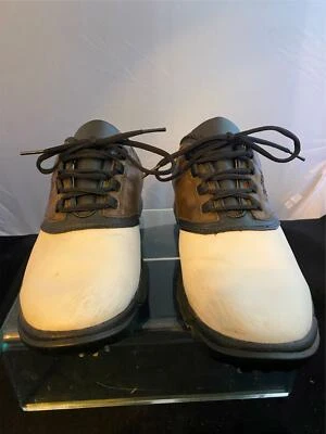 Bonito par de zapatos de golf Footjoy talla 10,5 para hombre usados en EE. UU. marrón sobre blanco Foto 1 de 4