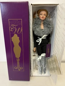 ROBERT TONNER SYDNEY CHASE MOVER & SHAKER PUPPE DOLL - Bild 1 von 4