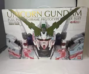 Kit modellino completo Psycho-frame prototipo Unicorn Gundam grado perfetto scala 1/60. - Foto 1 di 6