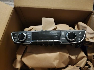 Audi Q7 Temperature Control - Image 1 of 2