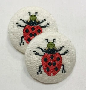 TWO RED "LOVE BUG" FRENCH EMBROIDERED LADY BUG COTTON CUSTOM COVERED BUTTONS - Picture 1 of 3