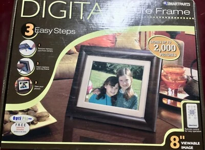 SMARTPARTS  8" Digital WOOD  Picture Frame / STORE 2000 PHOTOS / WIRELESS REMOTE - Image 1 of 4