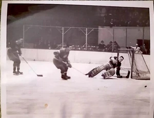 1939 DAVEY KERR NHL HOCKEY GOALIE PHOTO NEW YORK RANGERS MSG TYPE 1 AHL EHL WHA - Picture 1 of 6