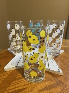 4 vasos de cóctel de lunares de colección 2 blancos, azules y amarillos cada uno con puntos dorados - Imagen 1 de 22