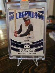 2023 Flawless Legends Roberto Clemente Saphire 1/10