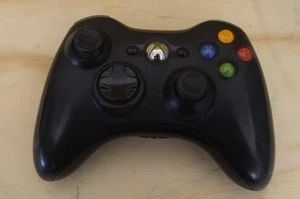 Xbox 360 Black Wireless Controller Gamepad Rechargeable Battery Pack Tested OEM - Picture 1 of 5