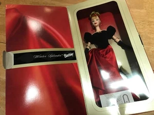 1998 AVON EXCLUSIVE SPECIAL EDITION WINTER SPLENDOR BARBIE NIB Never Opened - Picture 1 of 9
