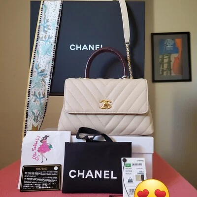 CHANEL шеврон бежевый икры мини / маленький 9,25» Coco ручки сумка с ярлыком - Изображение 1 из 4